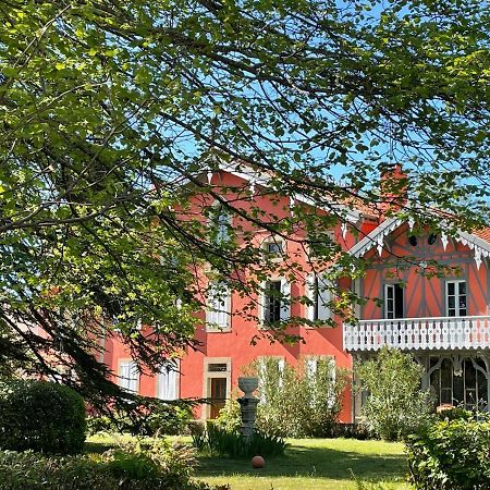 Domaine La Belle Histoire - Gite Cote Parc Besset Exterior photo